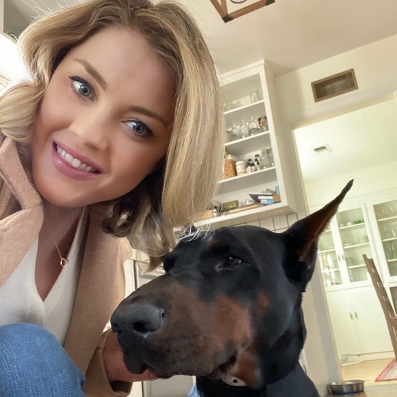 Meet your Posher, Valerie - Picture 1 of 1